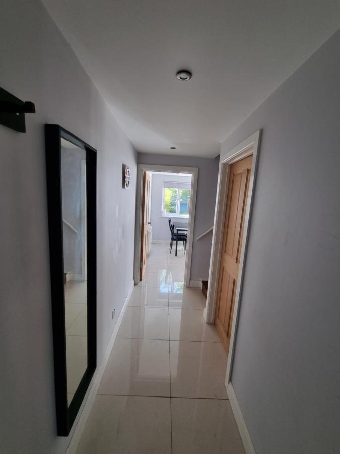Single Room With En-Suite Shower Room In Zone 1 London Eksteriør bilde